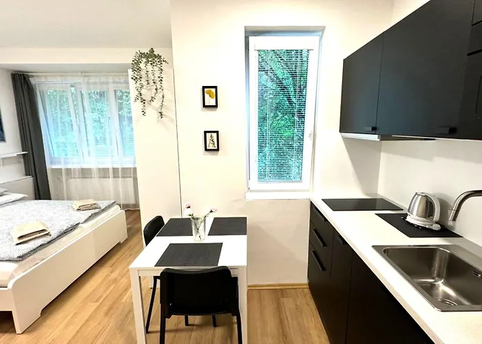 Lägenhetshotell Hillside 3*