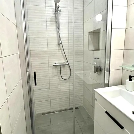Hillside 3* براغ