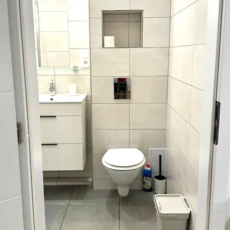 Hillside Aparthotel 3*