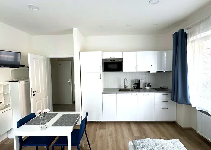 Hillside 3*