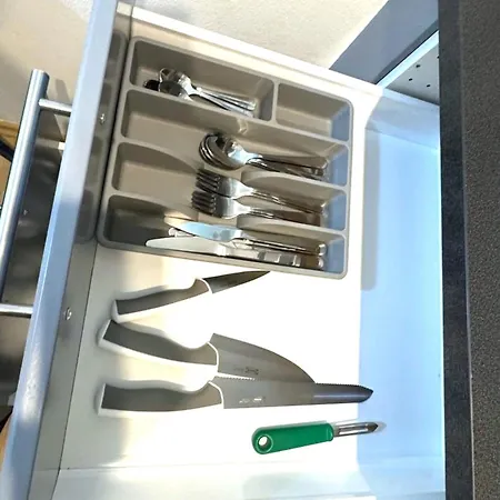 Hillside Aparthotel 3*